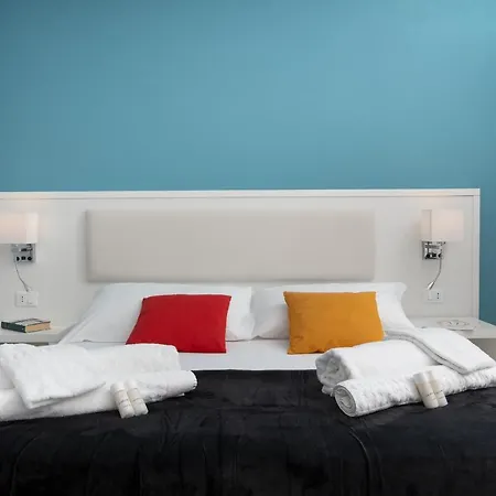 Bed and Breakfast Regina Margherita - Bed&Breakfast&Rooftop Lounge Bar Syrakus Exterior foto