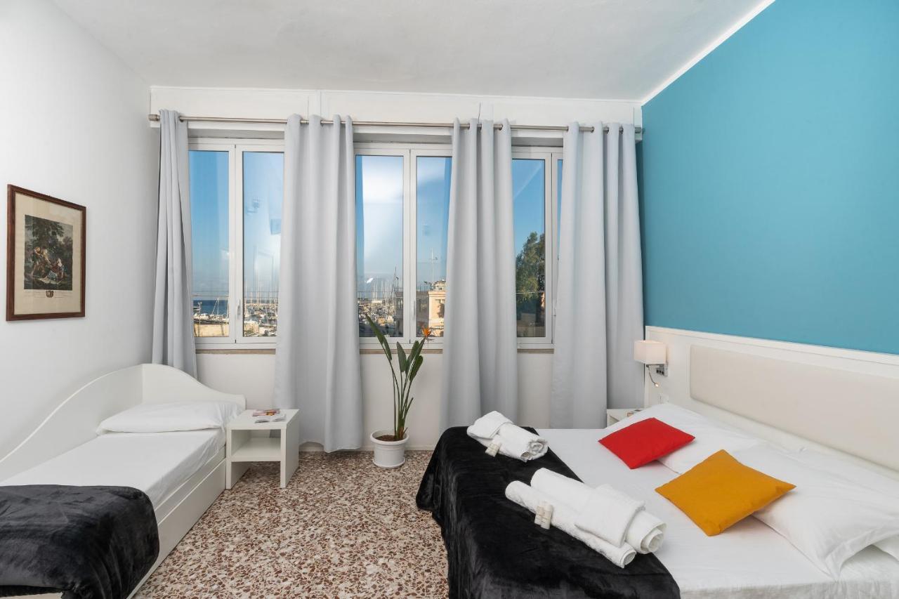 Regina Margherita - & Rooftop Lounge Bar Bed & Breakfast